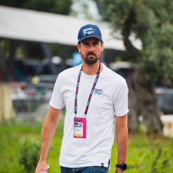 Sam Bewley, sportovní ředitel týmu IPT